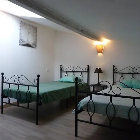 L'escale Lauragaise 3*