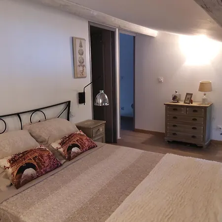 L'escale Lauragaise Hotel